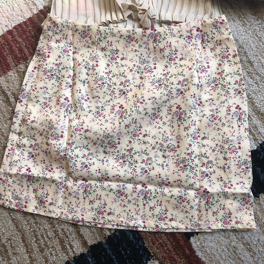 top - Picture 3 of 3